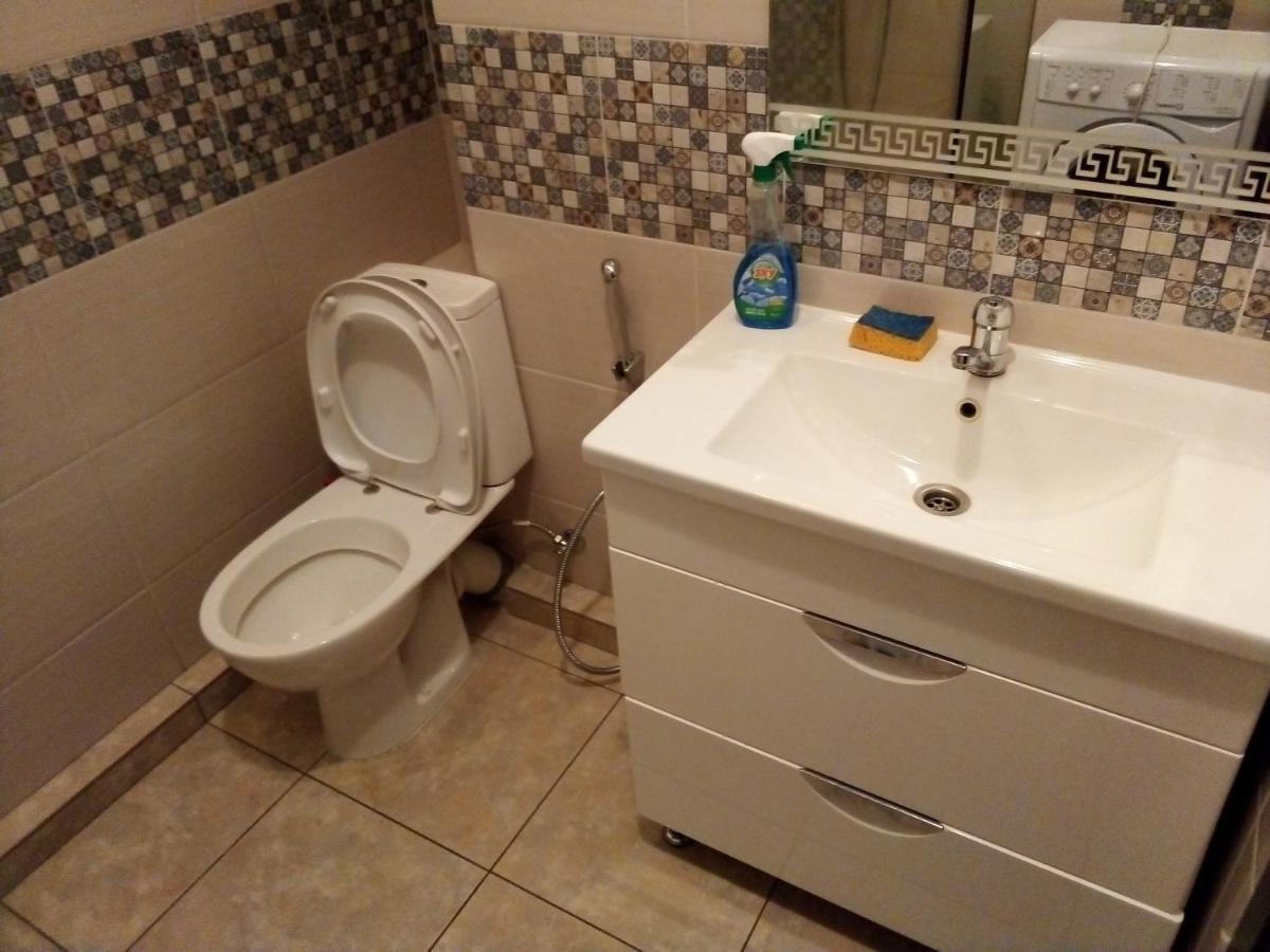 Квартира В Альтаире 2/Apartment For Rent In A Residential Complex Altair 2 Odessa Exterior foto